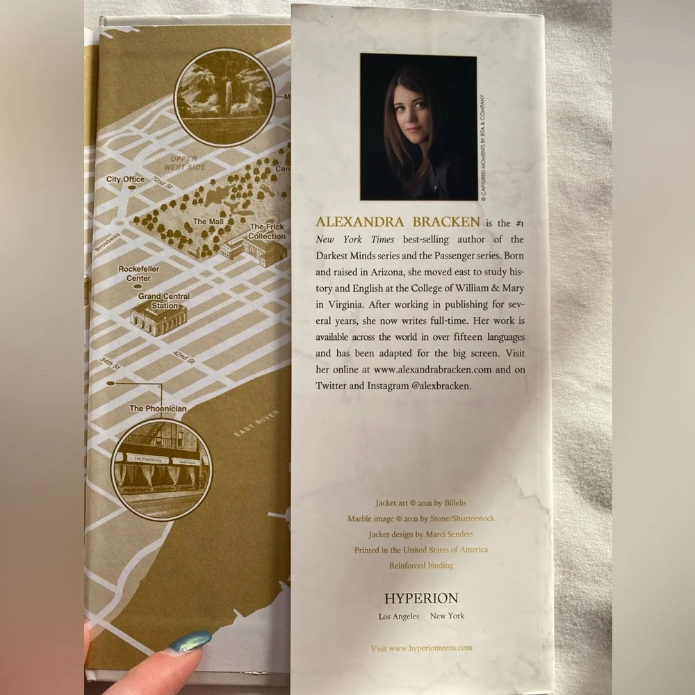 🫧4/$25 YA Books, Lore by Alexandra Bracken - Picture 5 of 8